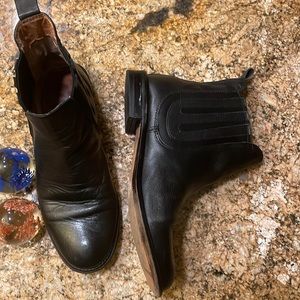 Corso Como black Chelsea boots